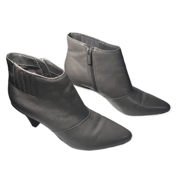 𝅺REACTION Kenneth Cole Hill N Spill Gray Smooth Leather Ankle Boot Heel Size 7 - Picture 5 of 7